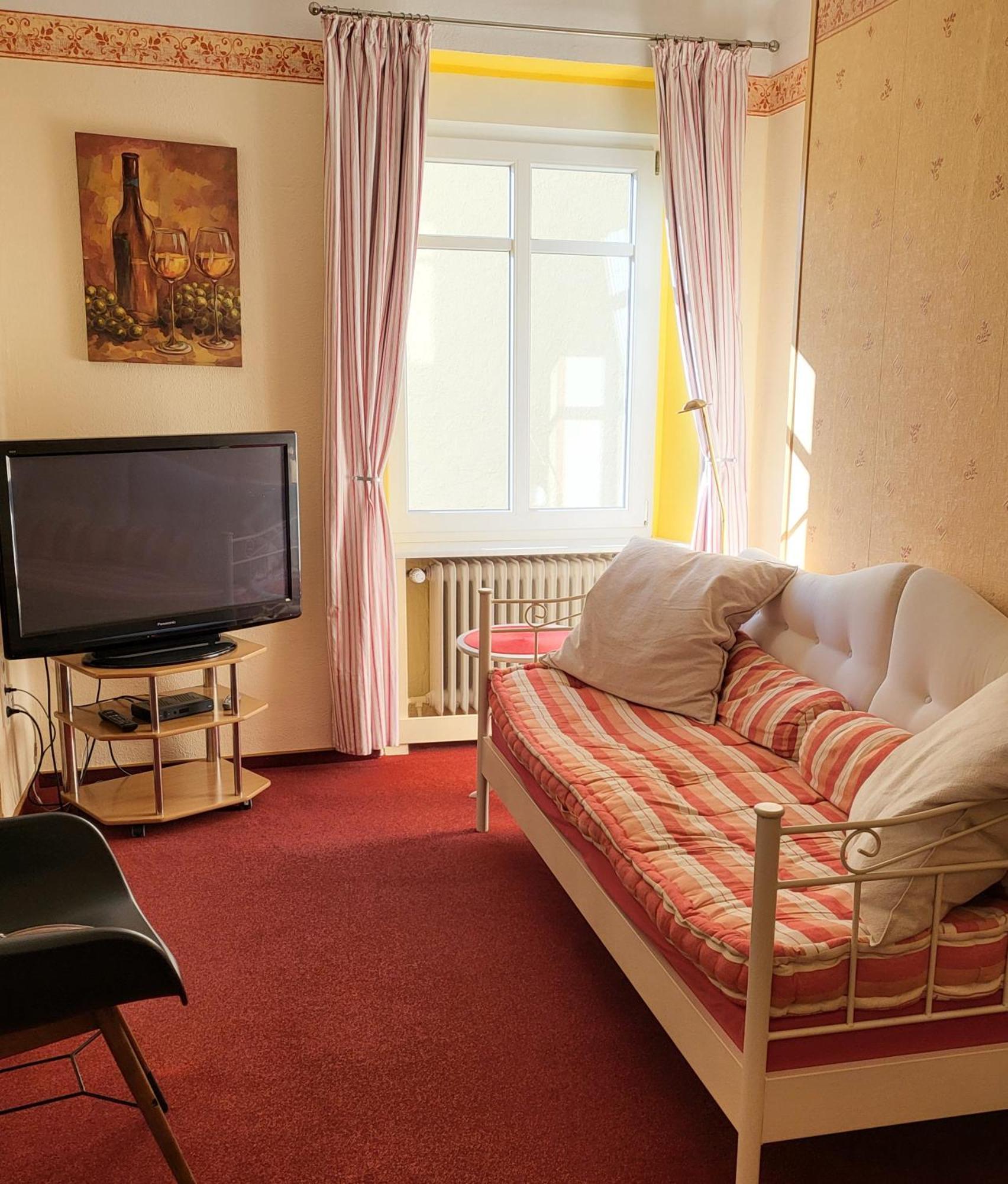 ברידרן Mosel-Landhaus Am Moselufer B&B מראה חיצוני תמונה